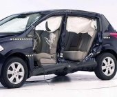 2012 Nissan Versa IIHS Side Impact Crash Test Picture